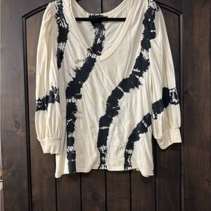 Fifteen Twenty Cream Relaxed Graphic Blouse